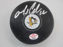Mario Lemieux of the Pittsburgh Penguins signed autographed hockey puck PAAS COA 341