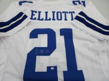 Ezekiel Elliott of the Dallas Cowboys signed autographed football jersey PAAS COA 119