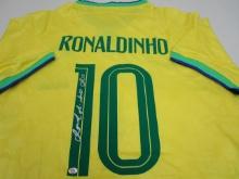 Ronaldinho Gaucho of Brasil signed autographed soccer jersey PAAS COA 508