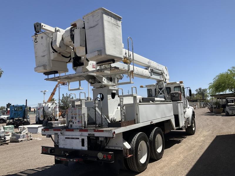 2006 Oshkosh F-2146 Bucket Truck