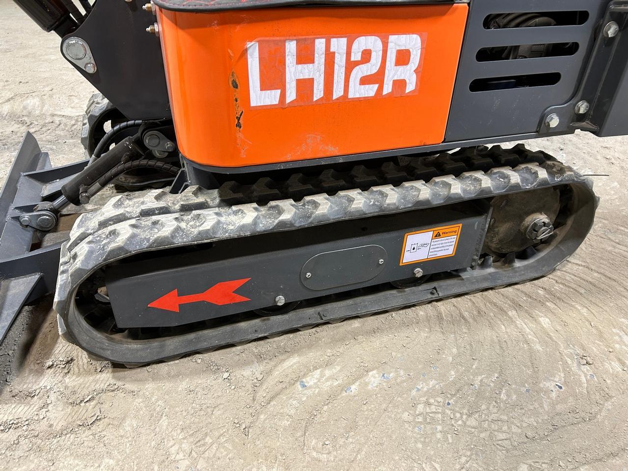 AGROTK LH12R Mini Excavator