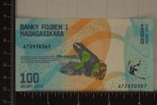 MADAGASIKARA 100 ARIARY CU COLORIZED BILL WITH A