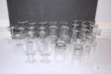 LARGE ASSORTMENT OF CLEAR GLASSES