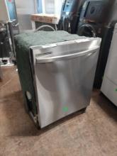 Samsung 24 in. Top Control Built in Dishwasher*PREVIOUSLY INSTALLED*