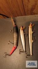 Rebel spoonbill minnow articulated fishing lure, Rapala floating Ireland fishing lure, and rebel