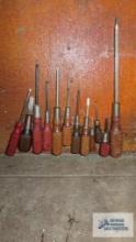 Lot of vintage wooden handle screwdrivers