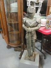 Decorative Metal Knight Suit of Armor Statue