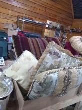BL-Assorted Decorative Pillows