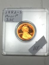 Lincoln Cent 1982 S Red Cameo High Grade In Hard Plastic Case 70?