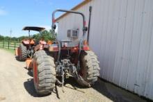KUBOTA L4701 4WD ROPS W/ LDR AND BUCKET 790HRS. WE DO NOT GAURANTEE HOURS
