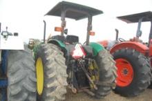 JD 5300 CANOPY 2WD W/ LDR BUCKET 1978HRS (WE DO NOT GUARANTEE HOURS)