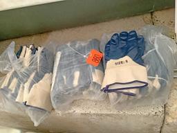 3 Bags of New Rubberized Gloves - Size 8
