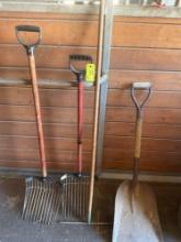Lot. Snow shovel, squeegee, Hay forks. 4 pieces