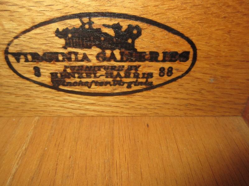 Virginia Galleries Regal Henkel-Harris Co. Mahogany Chippendale Style Dropleaf End Table w/