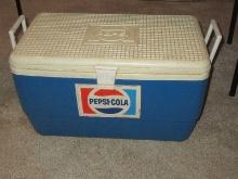 Rare Find Pepsi-Cola Igloo Cooler Ice Chest Blue/White w/ Logo Emblem Front/Top