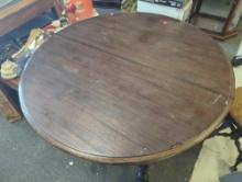 Old Style Mahogany Dining Table on Rollers, Approximate Dimensions - 29.5" H x 48" Diameter, Table