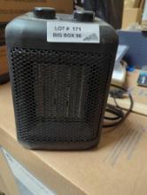 Beyond Flame 1500-Watt Electric Personal Ceramic Space Heater, Appears to be Used Out of the Box