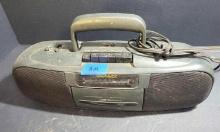 Vintage Magnavox AM/FM Cassette Player $5 STS