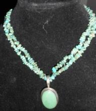 STERLING SILVER AND GREEN TUMBLED NECKLACE MADE IN INDIA