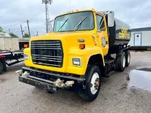 1992 FORD LNT8000 WATER TRUCK VN:1FDYW82A7NVA10861 powered by 7.8 liter diesel engine, equipped with