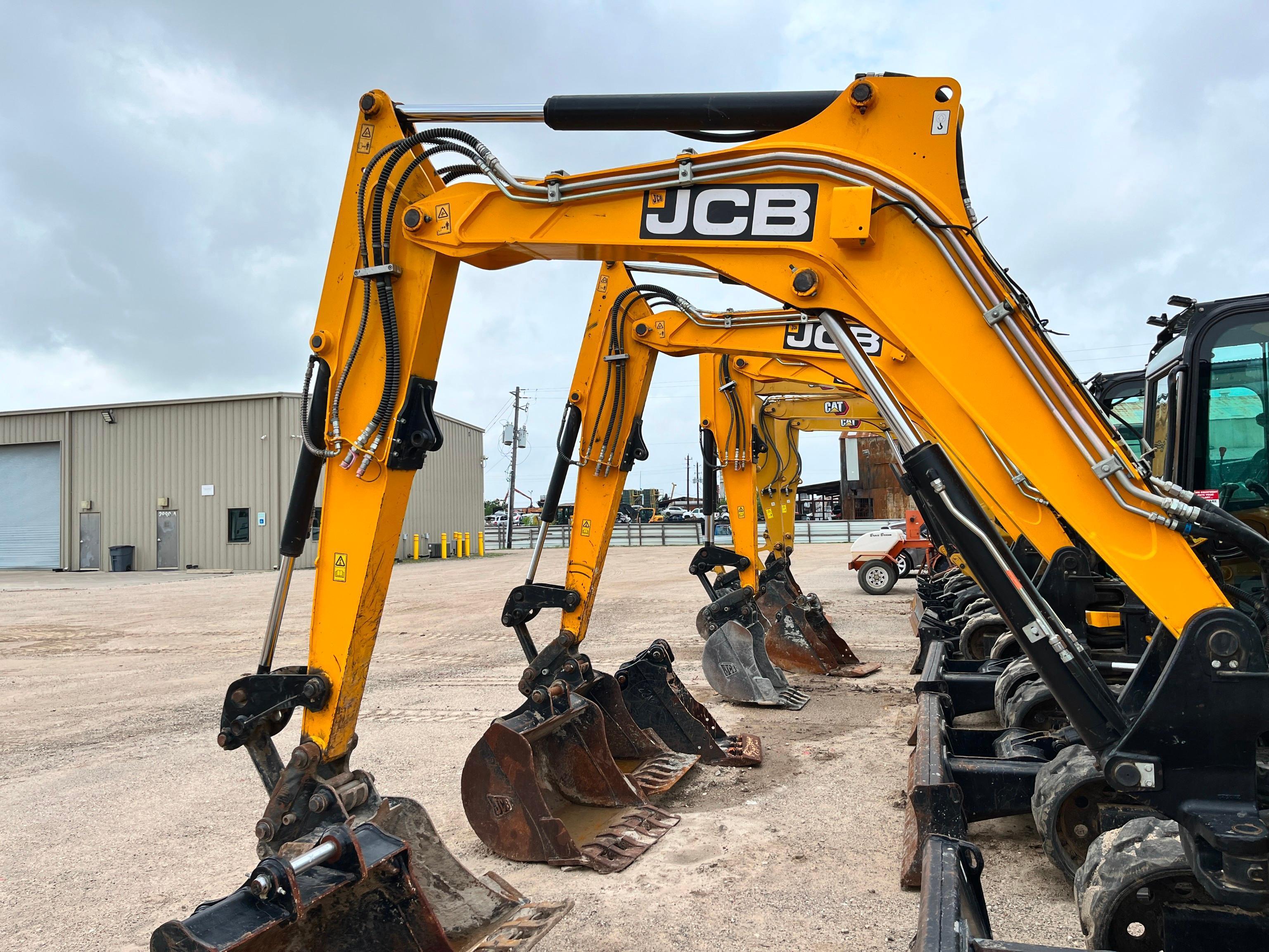 2021 JCB 85Z-2 HYDRAULIC EXCAVATOR SN:JCB8AEA3KM2736474 powered by Kohler diesel engine, equipped