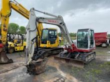 TAKEUCHI TB175 HYDRAULIC EXCAVATOR SN:17510162 powered by diesel engine, equipped with Cab, air,