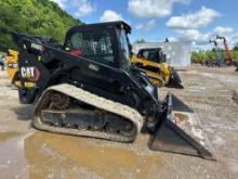 2019 CAT 299D3XPS RUBBER TRACKED SKID STEER SN:DY900720 powered by Cat diesel engine, equipped with