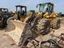 2015 VOLVO L70H RUBBER TIRED LOADER SN:622106 powered by diesel engine, equipped with EROPS, air,