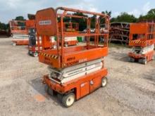 2017 SNORKEL S3219E SCISSOR LIFT SN:S3219E-04-170603840 electric powered, equipped with 19ft.