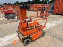 2016 JLG 1230ES SCISSOR LIFT SN:0130027020 electric powered, equipped with 12ft. Platform height,