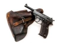 Early WWII German P.38 Walther ac/40 Semi-Automatic Pistol, with Holster