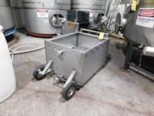 Rolling Stainless Steel Tank w/Butterfly Value Discharge (LOCATED IN WINERY)