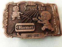 BELT BUCKLE HORMEL "FORWARD PASS" 1891-1991 FEED PRODUCT