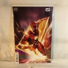Collector Modern DC Comics Variant Cover The Flash Comic Book NO.48