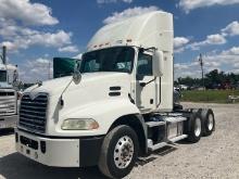 2016 MACK PINNACLE-SERIES CX Serial Number: 1M1AW02Y2GM057115