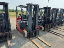 HELI CPYD25C-M1H FORKLIFT, 3185 HRS  LP GAS ENGINE, OROPS, 3 STAGE MAST, 18