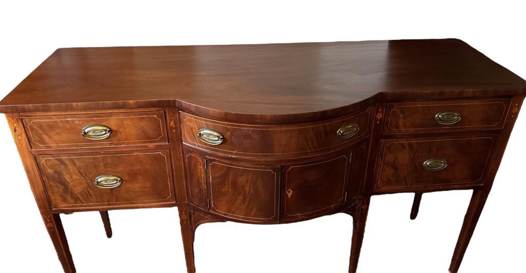 Federal Style Mahogany Bow Front Buffet with