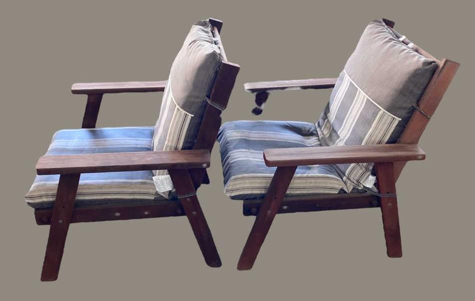 (2) Wooden Outdoor Chairs with Cushions