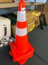 6 New roadhero cones