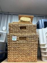 approximately 8 woven baskets