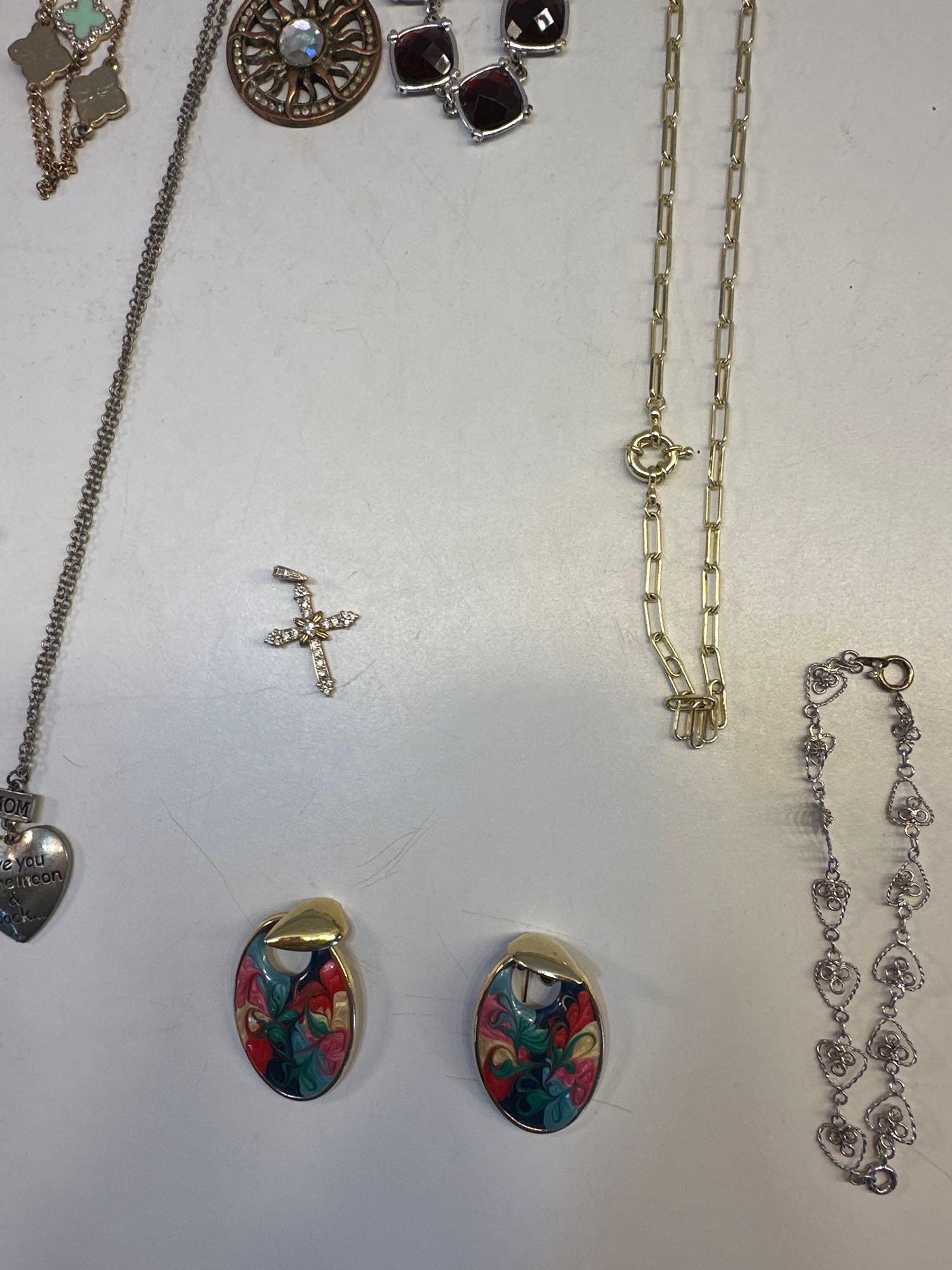 Costume Jewelry Lot, Rings, Necklaces, Earrings