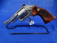 SMITH & WESSON .357 MAGNAM REVOLVER 6 SHOT MOD: 66 S/N: 40104