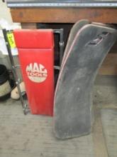 MAC Creeper and 2 Snap-On Kneeling Pads