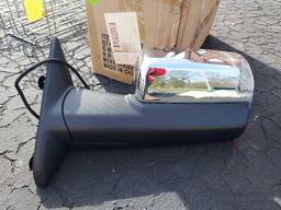 Set of Car/Truck Side Mirrors - Unknown Make & Model