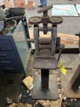 Buffalo Machine Manufacturing Bead Roller