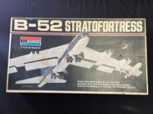 Monogram B-52 Stratofortress 1/73 scale unbuilt model kit