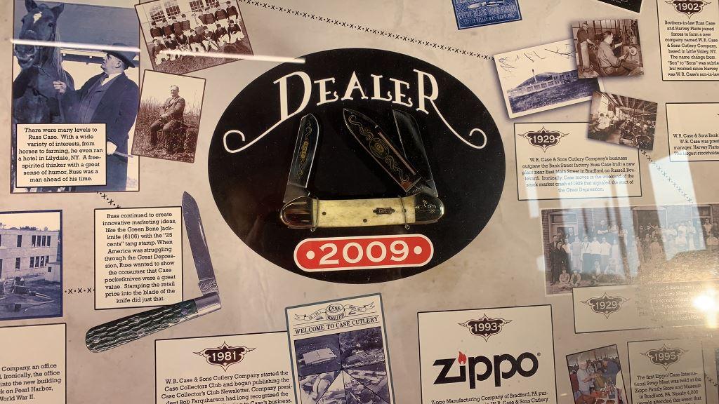 2009 Case Dealer Knife Set with Display