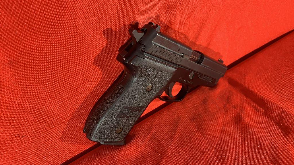 Sig Sauer P229 40 Semi Auto Pistol SN#A128444