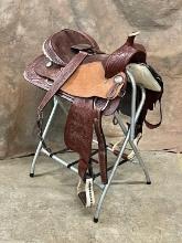 Double-T Saddlery Western Tooled Leather 18" Saddle