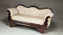 HISTORIC SOFA THAT ONCE BORE THE DYING STONEWALL